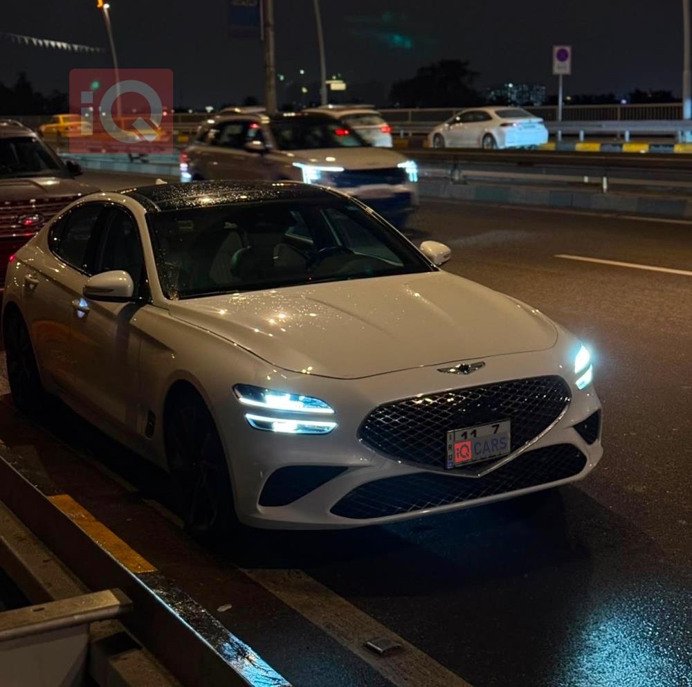 جنسس G70